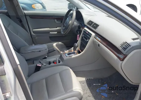 2006 Audi A4 2.0T z USA, uszkodzony, nr VIN WAUDF78E56A205564